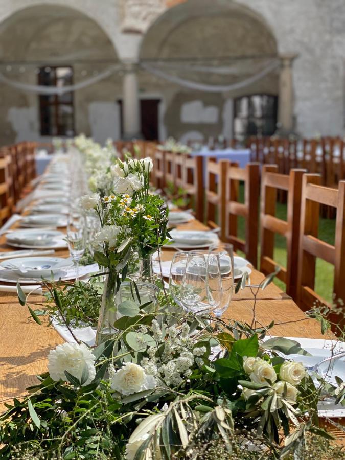 Zamek Kolstejn - Hotel Chateau Goldenstein Бранна Екстер'єр фото